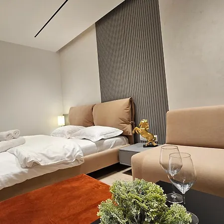 Center Easy_luxury Apartment